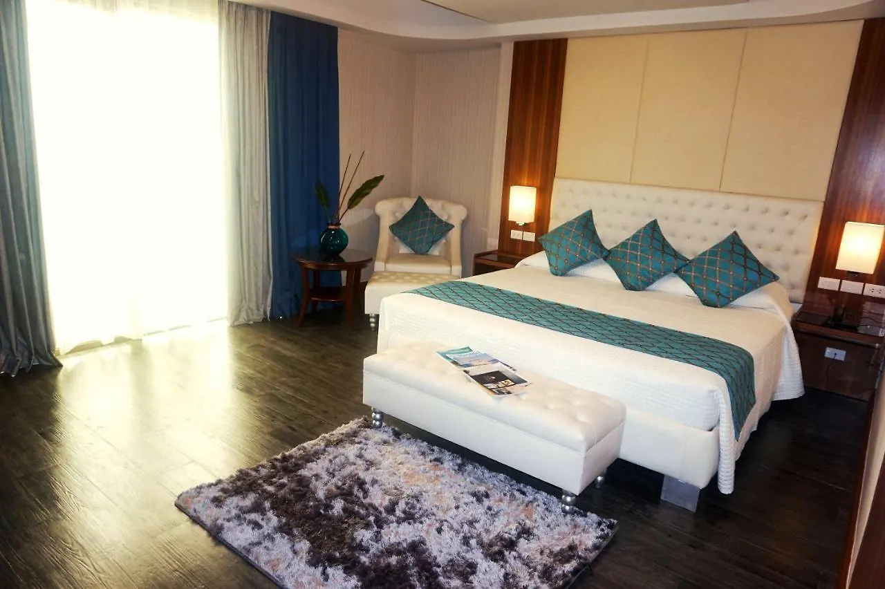 Central Park Reef Resort Olongapo